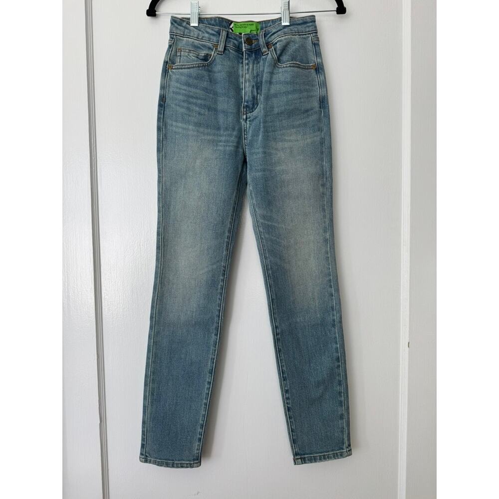 SR vs. Sandrine Rose NWT Vintage Wash Denim Straight Leg Skinny Jeans Sz 24